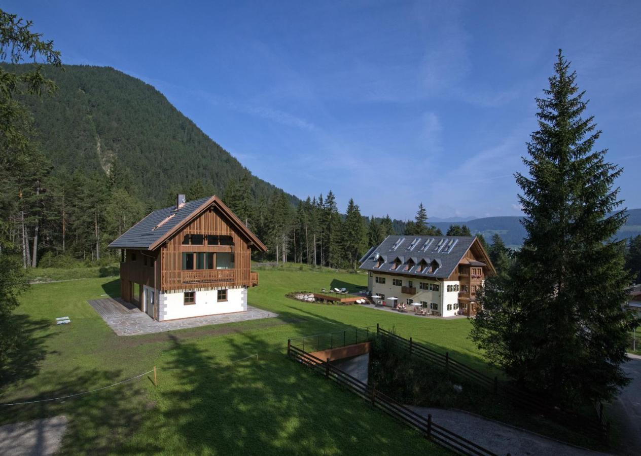 Natura Boutique Chalet Wellness Spa Toblach Exteriér fotografie
